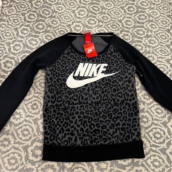 Nike sweatshirt XS - Picture 2 of 4